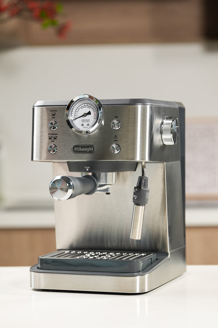 De’Longhi EM450.M caffe machine (GWP)